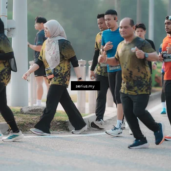 Runner Photo 6398373