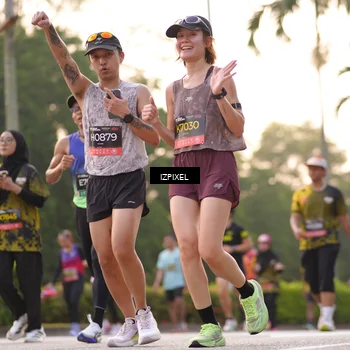 Runner Photo 6398379