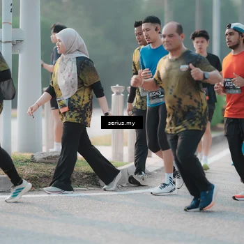 Runner Photo 6398384