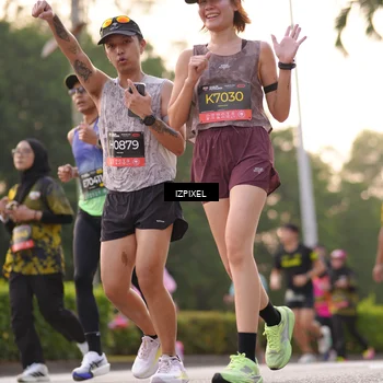 Runner Photo 6398411