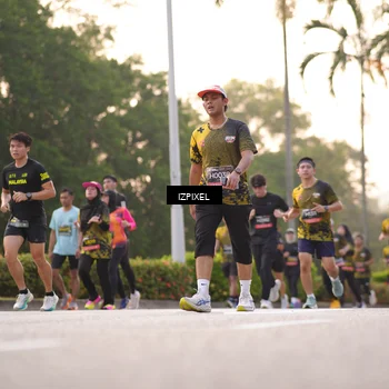 Runner Photo 6398429