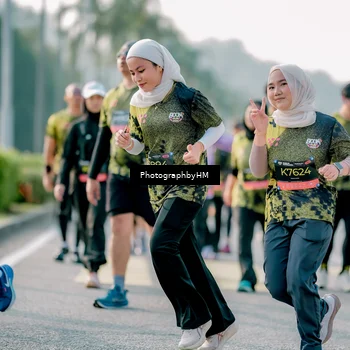 Runner Photo 6398455