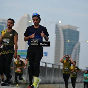 Runner Photo 6398482