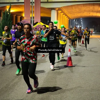 Runner Photo 6398489