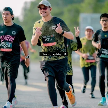 Runner Photo 6398535
