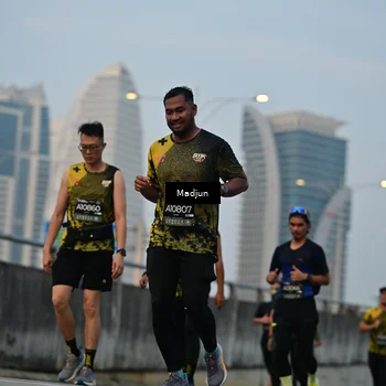 Runner Photo 6398540