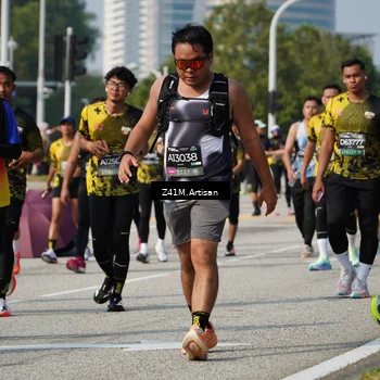 Runner Photo 6398578