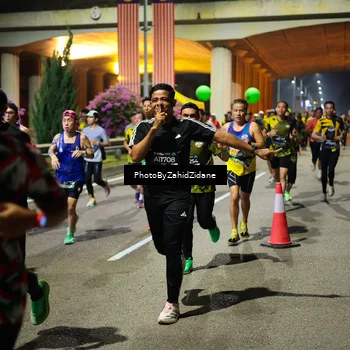 Runner Photo 6398610