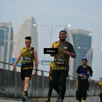 Runner Photo 6398649