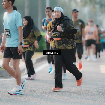 Runner Photo 6398725