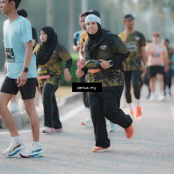 Runner Photo 6398727