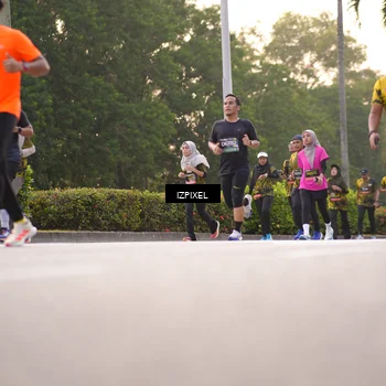 Runner Photo 6398732