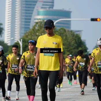Runner Photo 6398750
