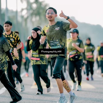 Runner Photo 6398777