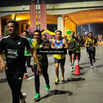 Runner Photo 6398786
