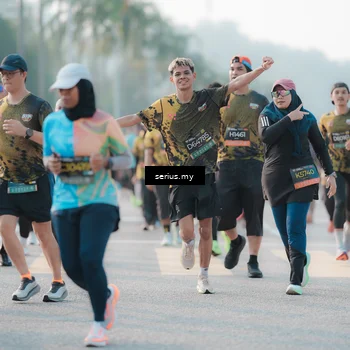 Runner Photo 6398806