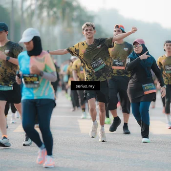Runner Photo 6398812