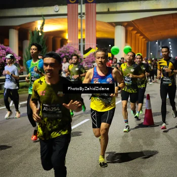 Runner Photo 6398819