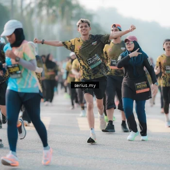 Runner Photo 6398839