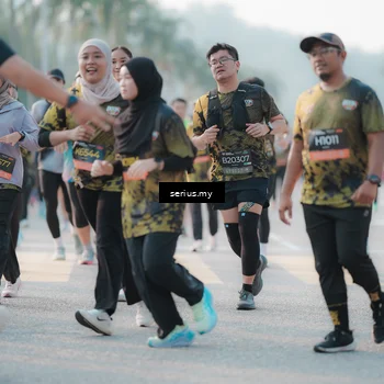 Runner Photo 6398874
