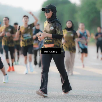 Runner Photo 6399013