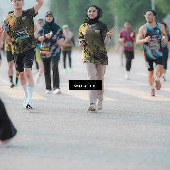 Runner Photo 6399017