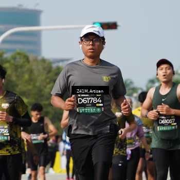 Runner Photo 6399019