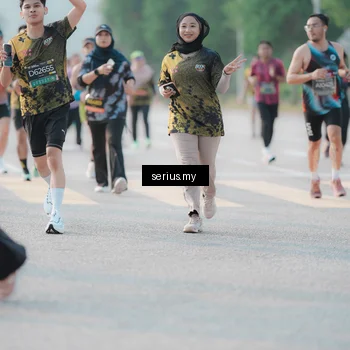 Runner Photo 6399027