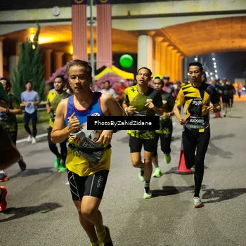 Runner Photo 6399036