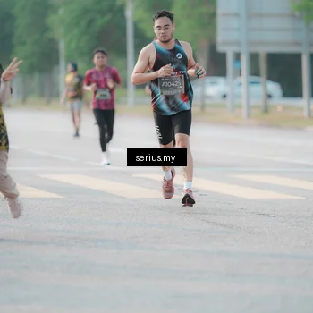 Runner Photo 6399037