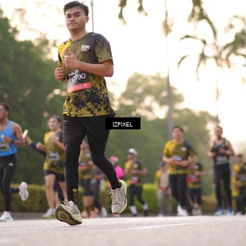 Runner Photo 6399056