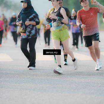Runner Photo 6399062