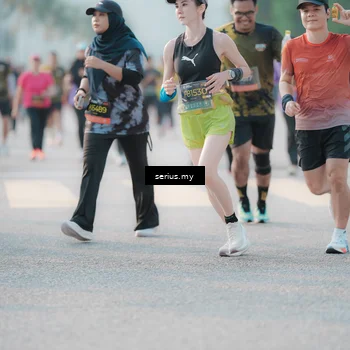 Runner Photo 6399066
