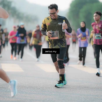 Runner Photo 6399091