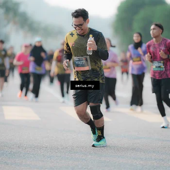 Runner Photo 6399097