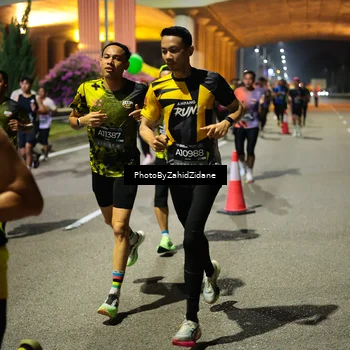 Runner Photo 6399107