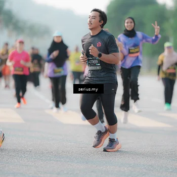 Runner Photo 6399135