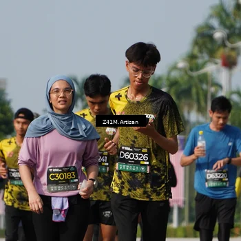 Runner Photo 6399156