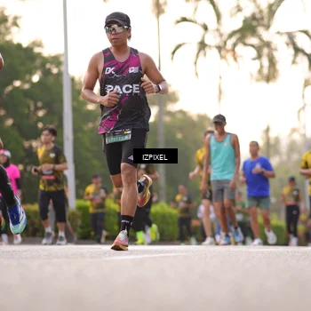 Runner Photo 6399187