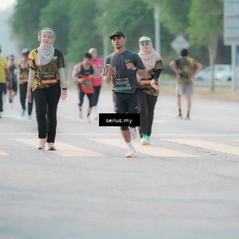 Runner Photo 6399200