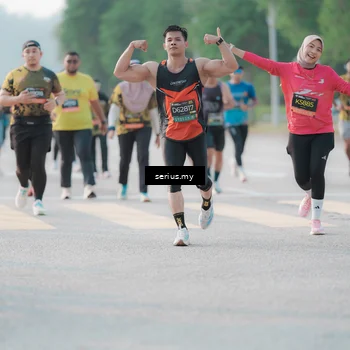 Runner Photo 6399237