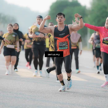 Runner Photo 6399255
