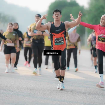 Runner Photo 6399258