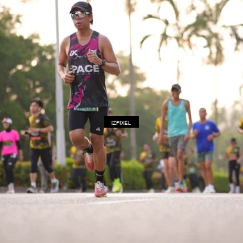 Runner Photo 6399261