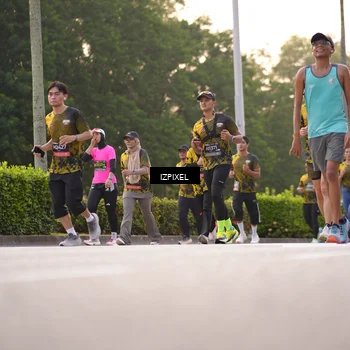 Runner Photo 6399271