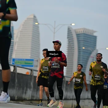 Runner Photo 6399466