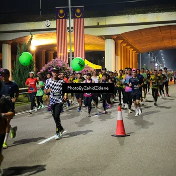 Runner Photo 6399474