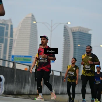 Runner Photo 6399488