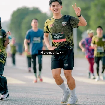 Runner Photo 6399511