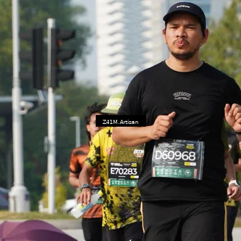 Runner Photo 6399541
